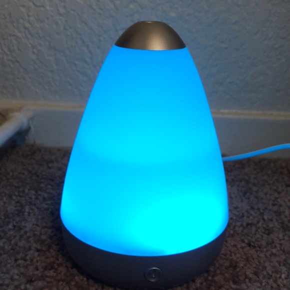 Essential Oil Diffuser - Picture 2 of 3